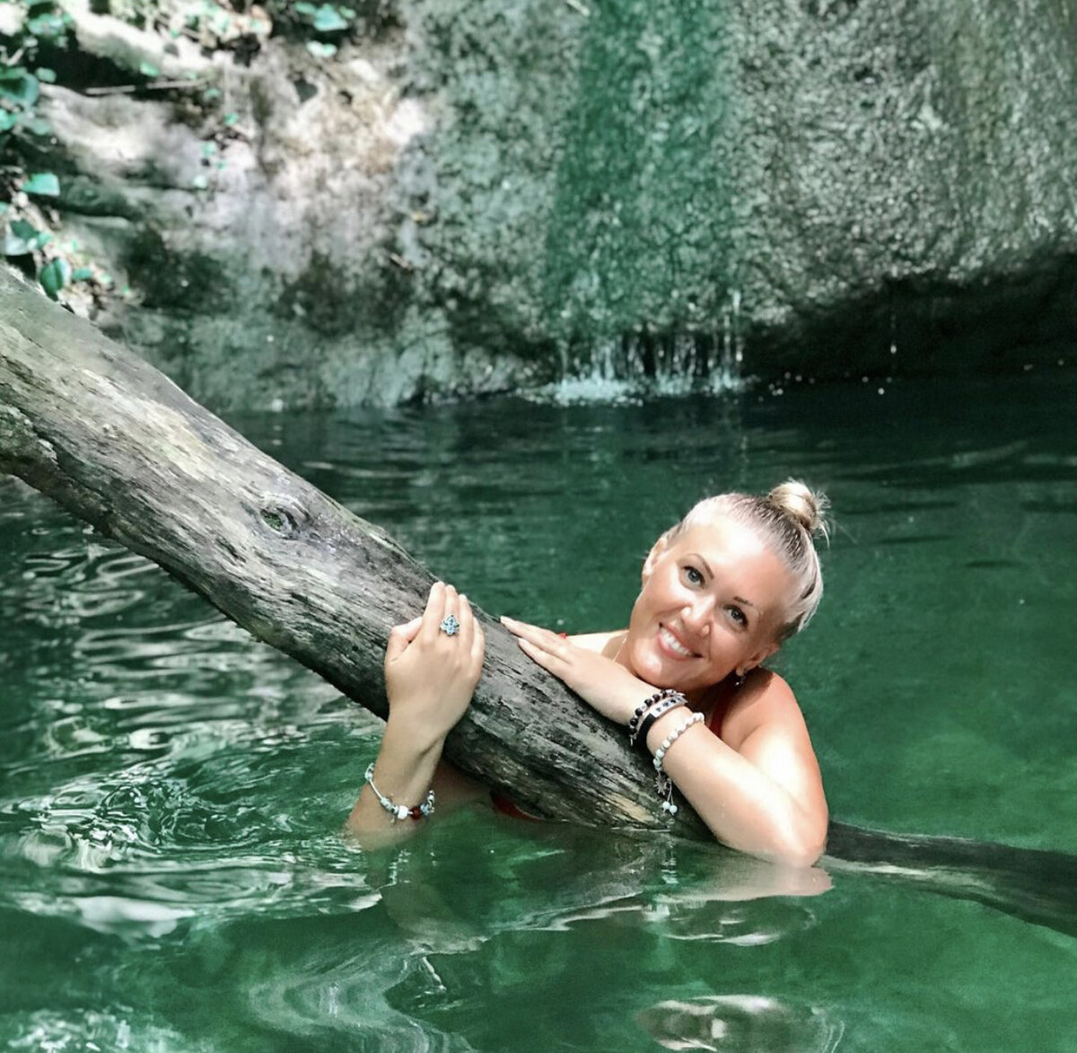 Водопад чудо красотка в Лазаревском