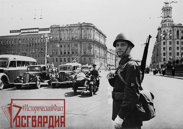 Регулировщик уличного движения