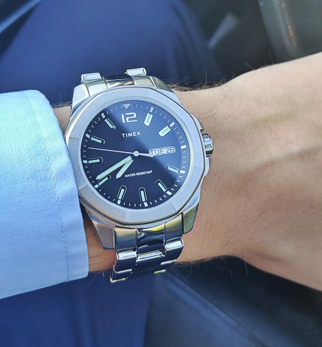 Первые часы, которые напоминают Royal Oak - Timex Essex Avenue