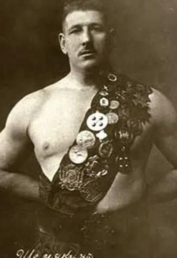 Кто сказал, что высокие и худые парни плохо борются. История Ивана Шемякина.