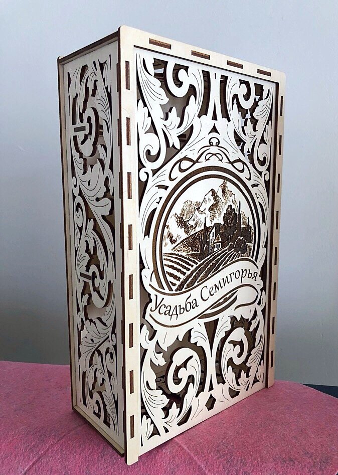 Деревянная коробка под две бутылки вина\шампанского