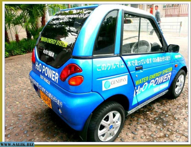 Автомобиль компании Genepax, работающий на воде.