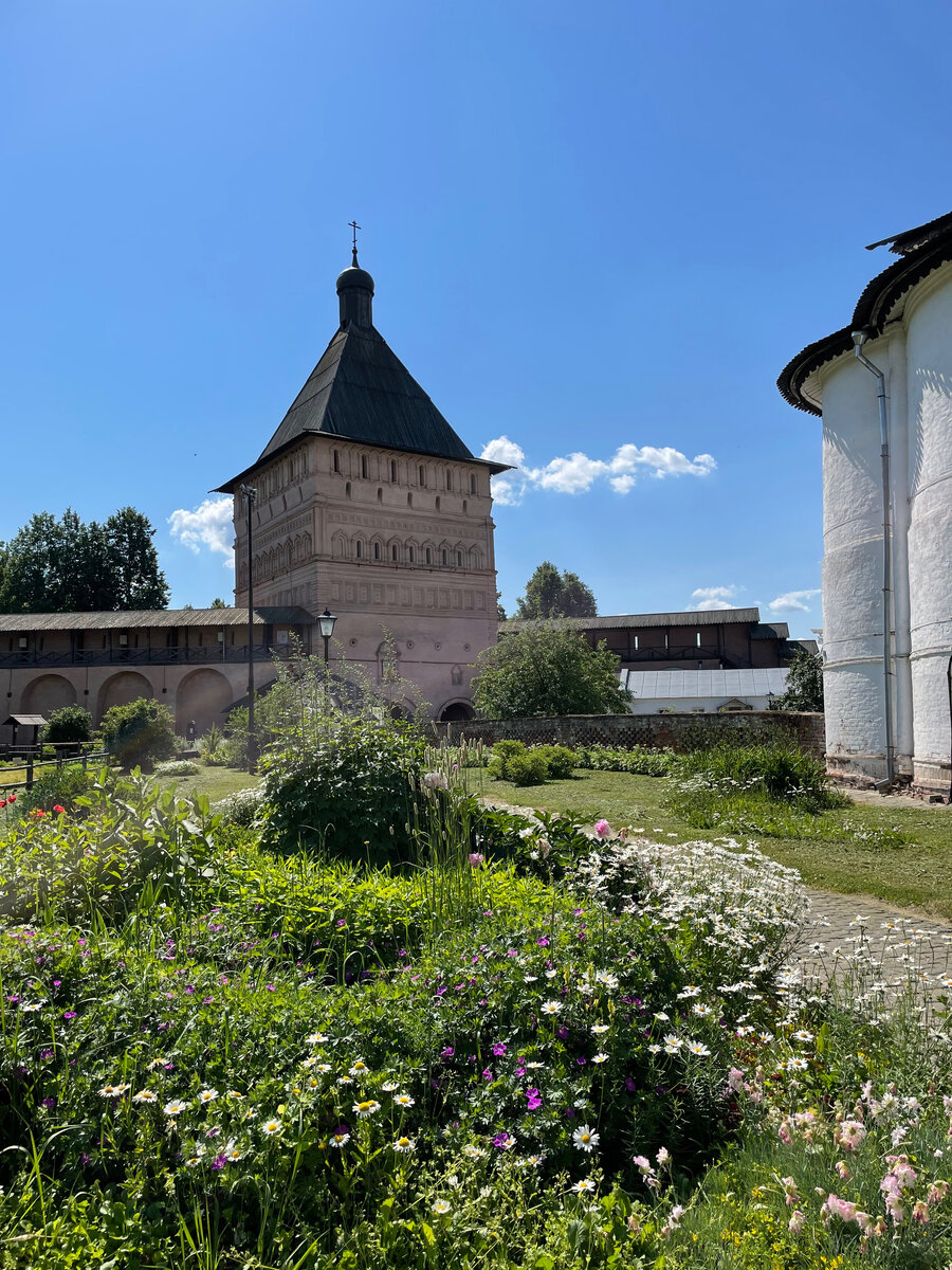 Суздаль. Спасо-Евфимиев мужской монастырь.