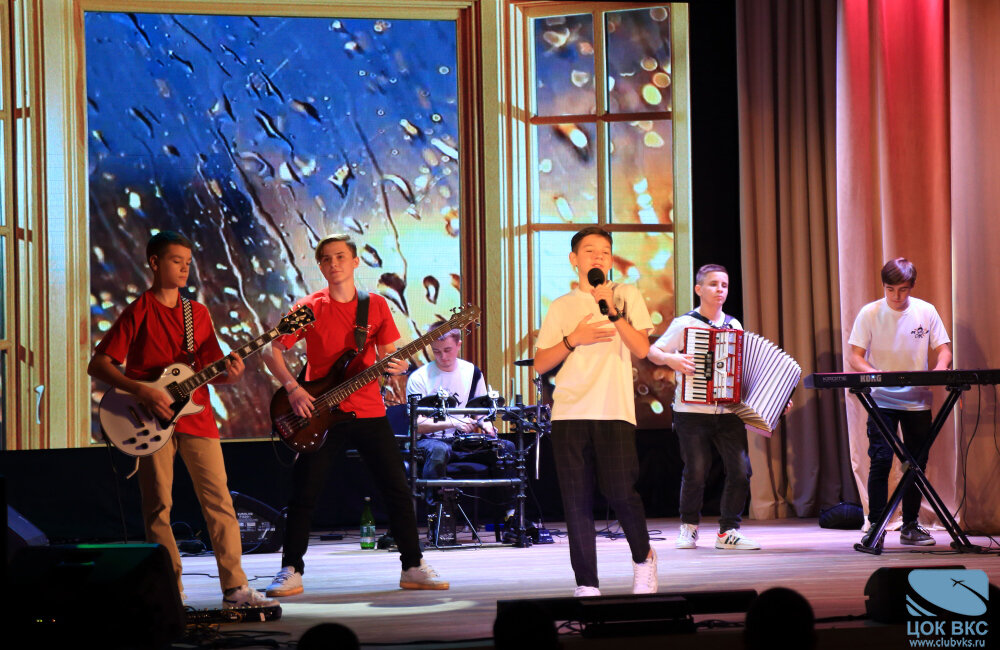 Группа «Робинзон» приняла участие в акции «Zа Свет! Zа Правду! Zа Россию!», организованной ЦОК ВКС