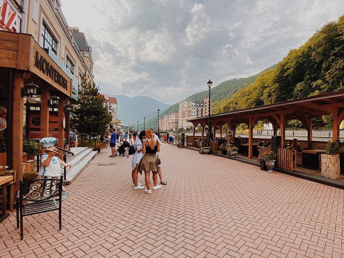 входная группа и летняя веранда