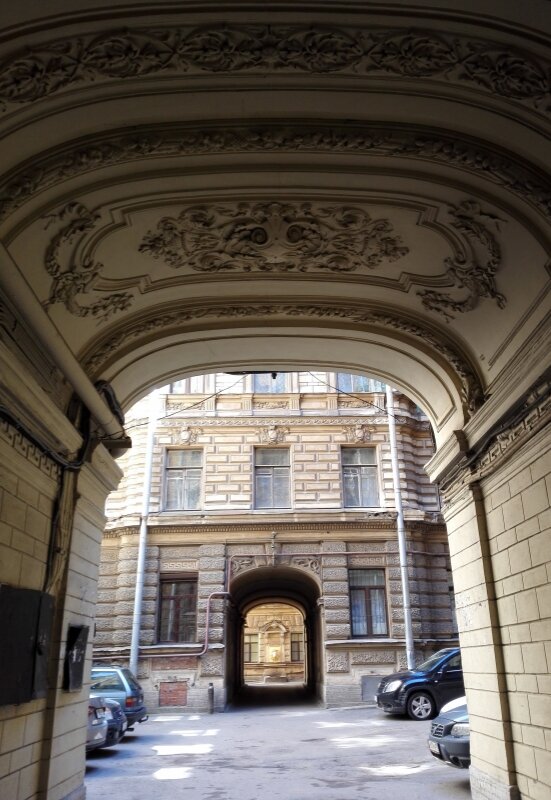 Автор: Вероника Такмовцева