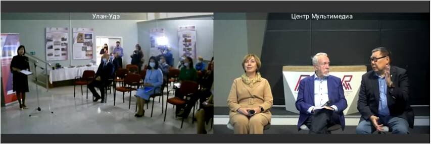 Телемост Санкт-Петербург - Улан-Удэ в рамках открытия виртуального филиала Русского музея в Национальном музее Бурятии. 
Слева: Татьяна Бороноевна, директор Национального музея Бурятии (у микрофона), Соёлма Дагаева, Министр культуры Республики Бурятия (в первом ряду). 
Справа: Ольга Бабина, заместитель генерального директора Русского музея, Владимир Гусев, генеральный директор Русского музея, Вячеслав Бухаев, народный художник Республики Бурятия