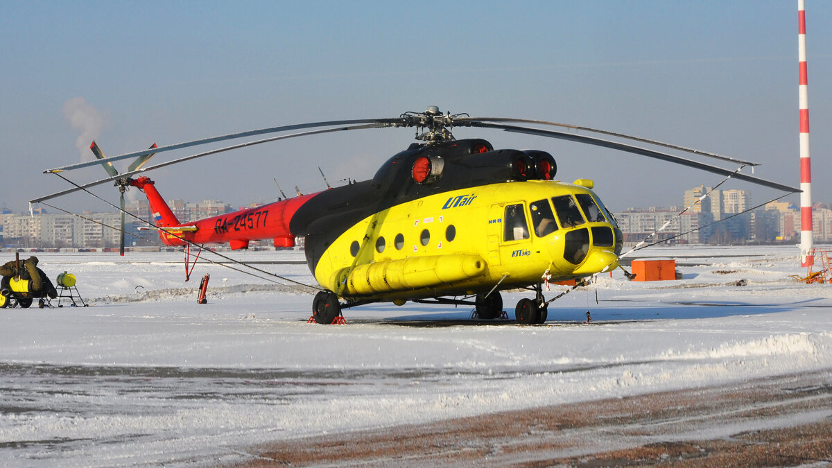 Фото Яндекс.Картинки. Ми-8Т гражданский вариант - UTair.