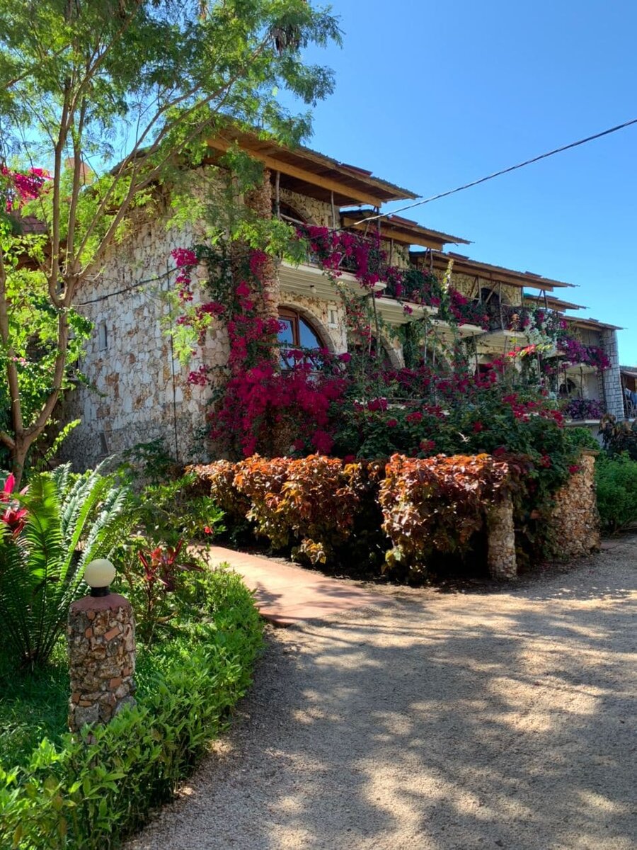 Пляж отеля Samaki lodge 4*