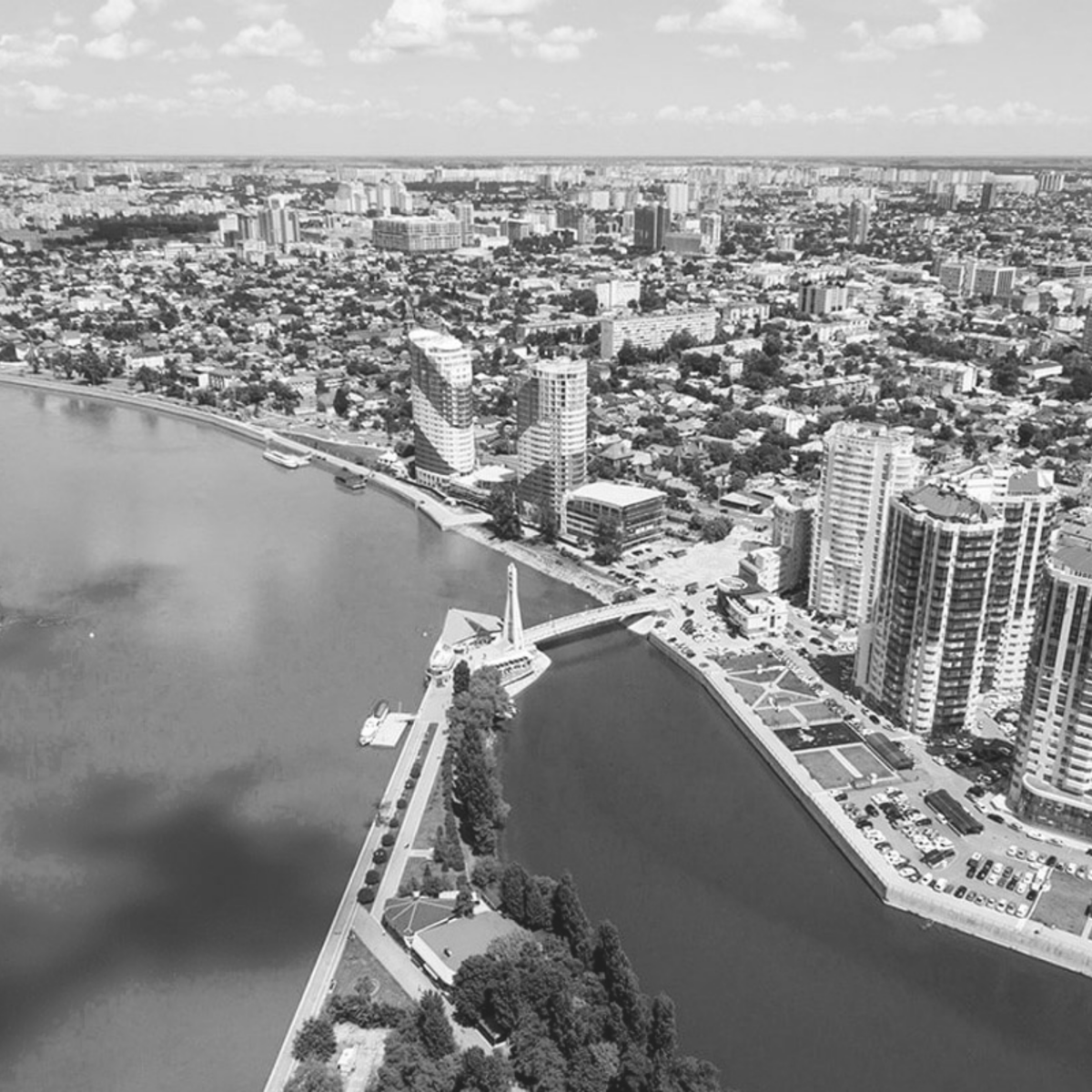 Фото панорамы Краснодара из открытых источников