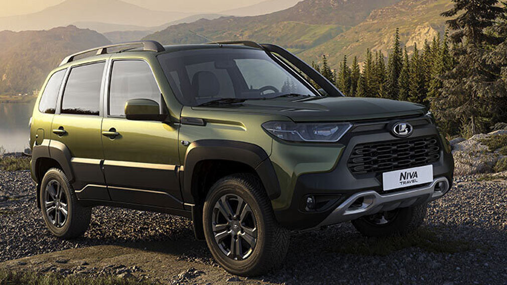 Lada Niva Travel