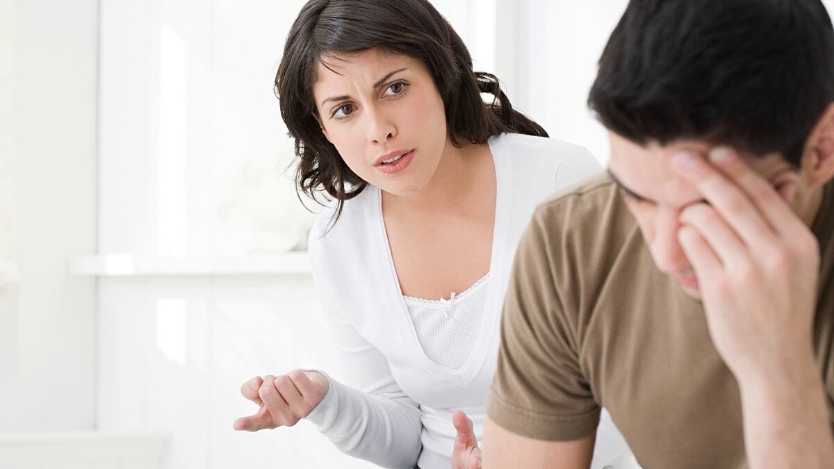 Ревность заставляет испытывать нас разрушительные эмоции. 