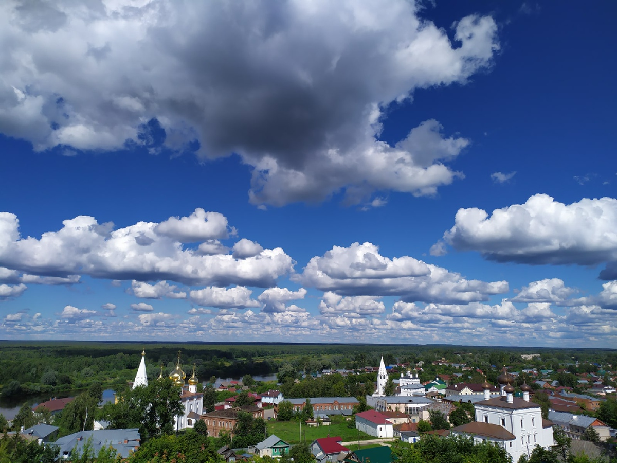 "Вид на Русь". Панорама, открывающаяся рядом с Никольским монастырём