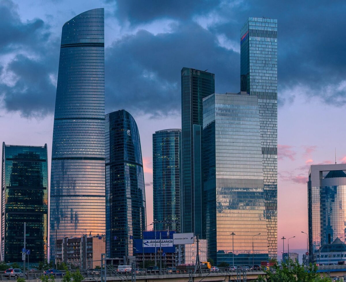 МФК "Федерация".