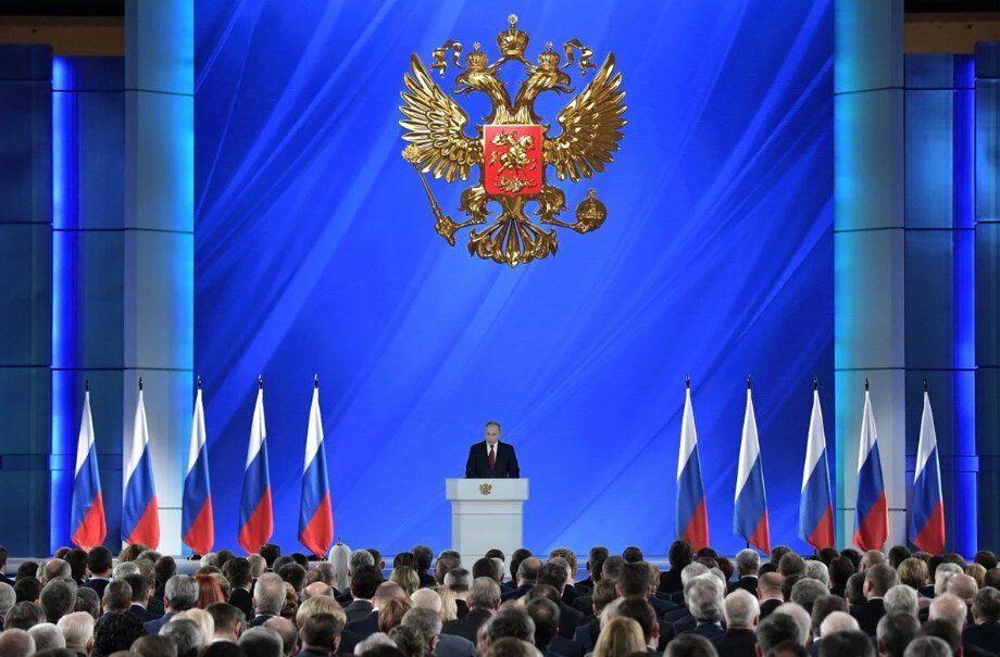 сон час с открытыми глазами под вынужденную мелодию 