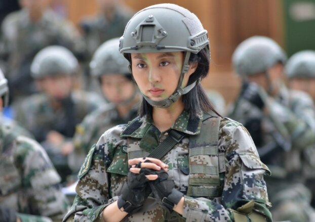 Девушки в китайской армии