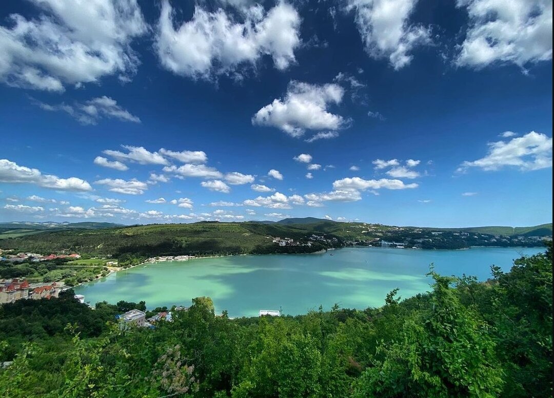 Озеро Абрау