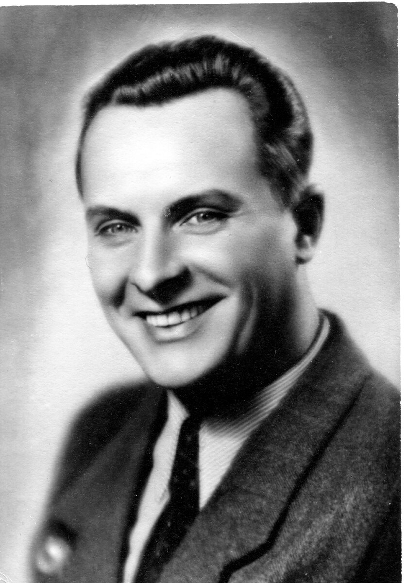 Евгений Валерианович Самойлов  