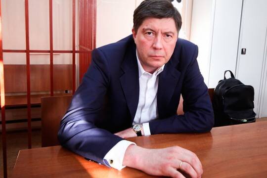    Третий звонок