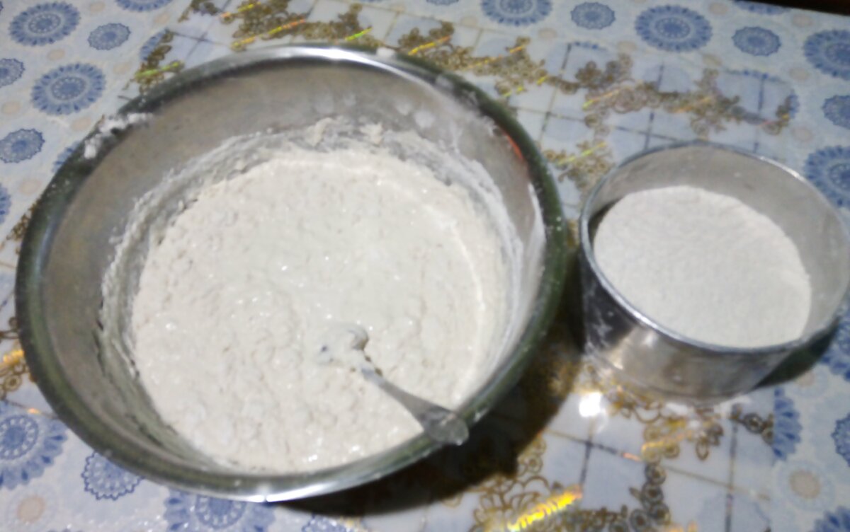 Тесто на сухих дрожжах. 