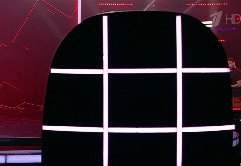 Фрагмент кадра ролика Первого канала с шоу "Голос дети"