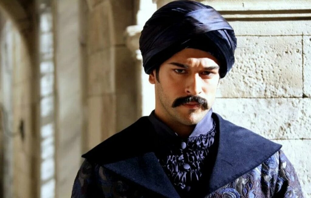 Фото: стоп-кадр из сериала «Великолепный век»