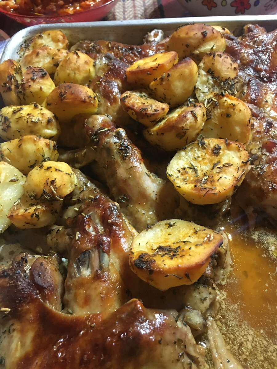 крылышки с картошкой