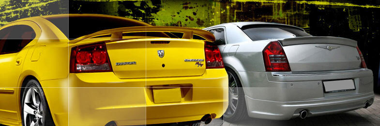 Слева - антикрыло, справа - спойлер