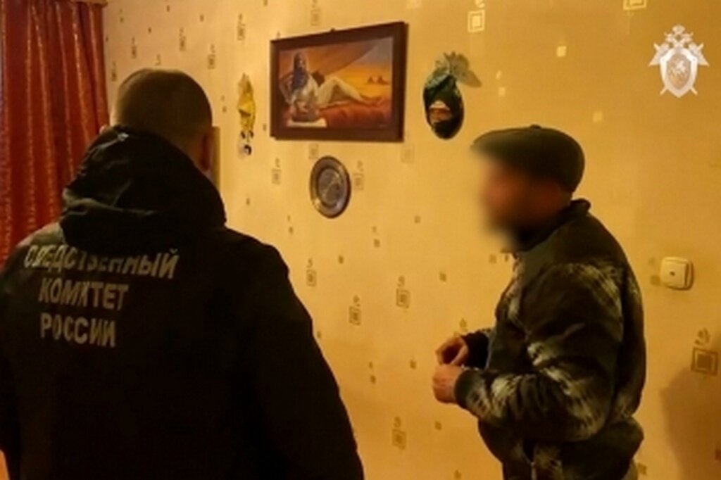    Преступление произошло в апреле 2004 года на Ленинградской. В квартире нашли тело 36-летнего мужчины.