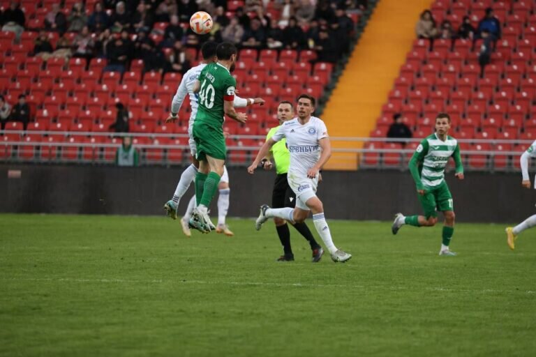    ФК «Оренбург» проиграл в первом официальном матче в этом году Кристина Просвиркина