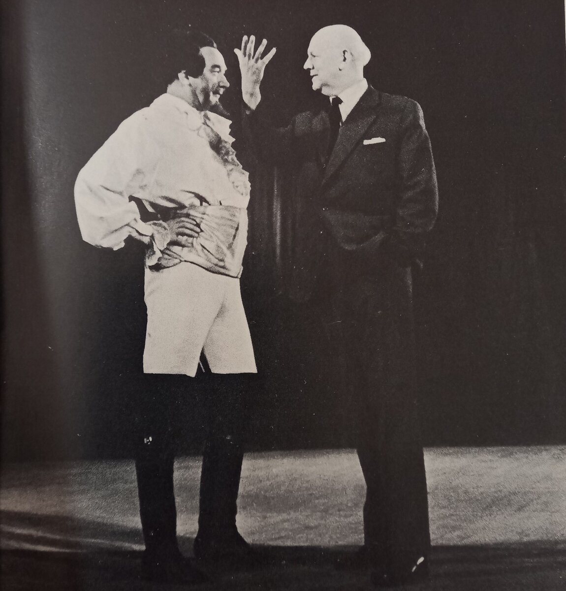 Ю.А. Завадский на репетиции