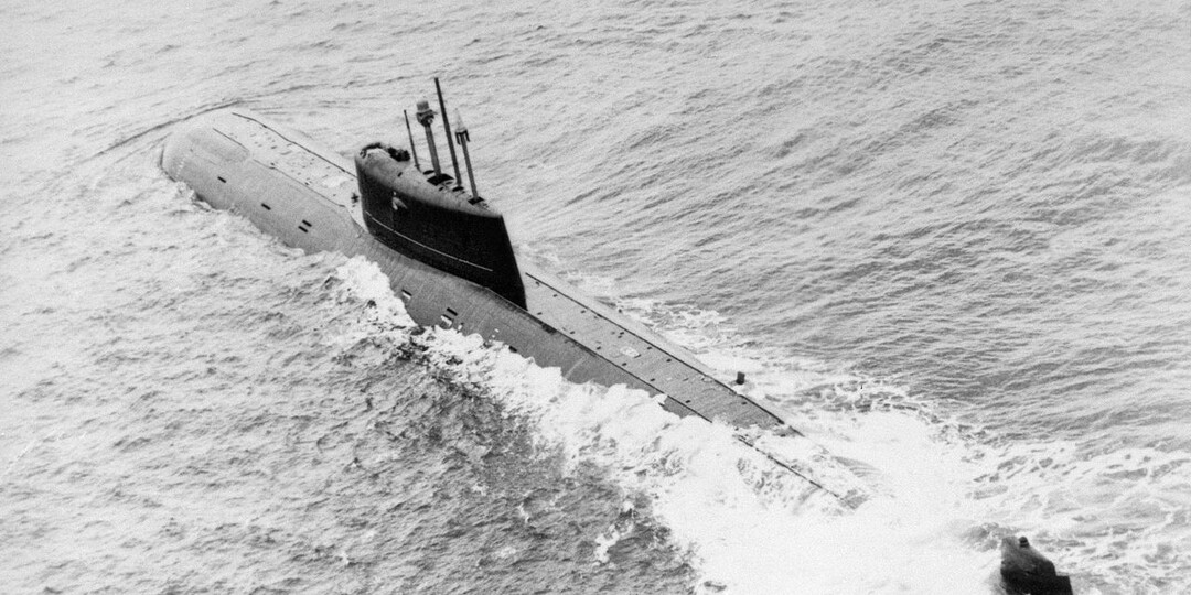 Как 7 апреля 1989 года затонула подводная лодка "Комсомолец"