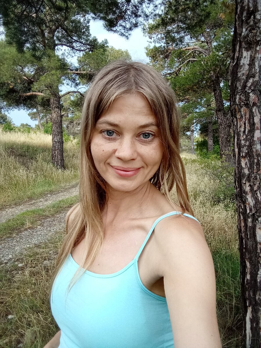 Гуляю по лесу и думаю о работе))) 