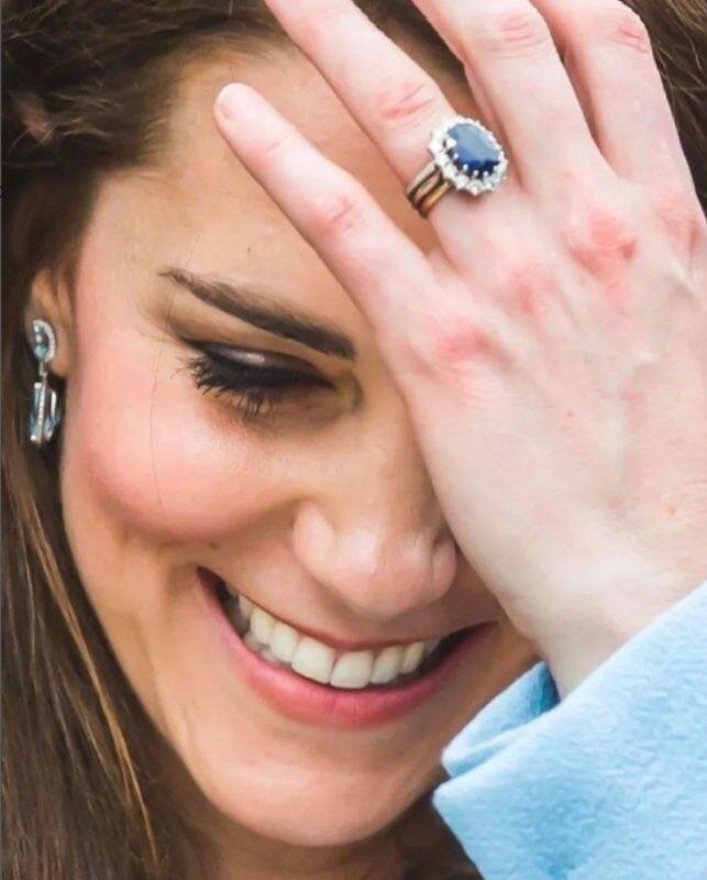 Кейт Миддлтон с кольцом Дианы. Фото: соцсети звезды. Фотография взята из открытых источников.  📷
