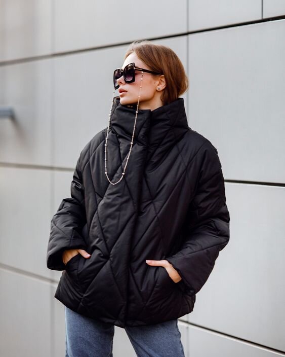 Самые модные куртки осень-зима 2022: 10 моделей под любой гардероб