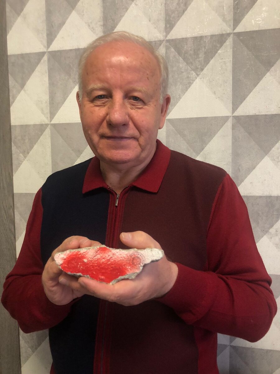 Кусок Берлинской стены из личного архива П.В. Свирина