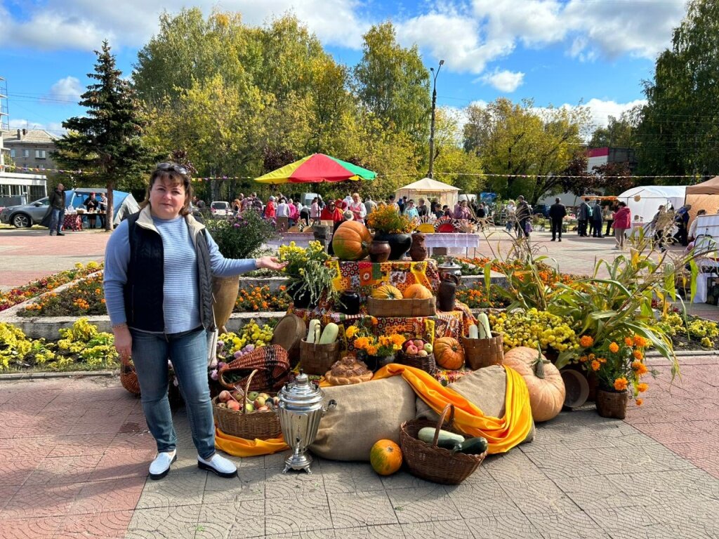 В Твери поселок Химинститут широко гулял на фестивале сельхозпроизводителей