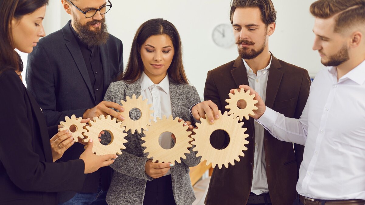 Топ-менеджеру, выросшему в иностранной компании, бывает крайне сложно адаптироваться к российским корпоративным культурам