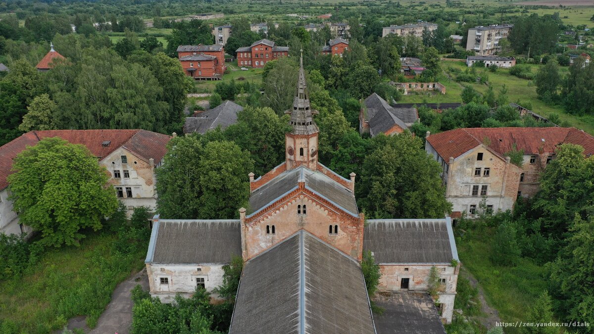 Заброшенная психиатрическая лечебница Алленберг - мрачное место, в котором можно снимать жутковатые триллеры