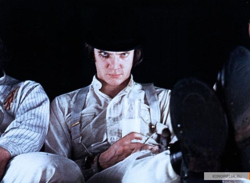 Кадр из к/ф "Заводной апельсин". Источник: КиноПоиск