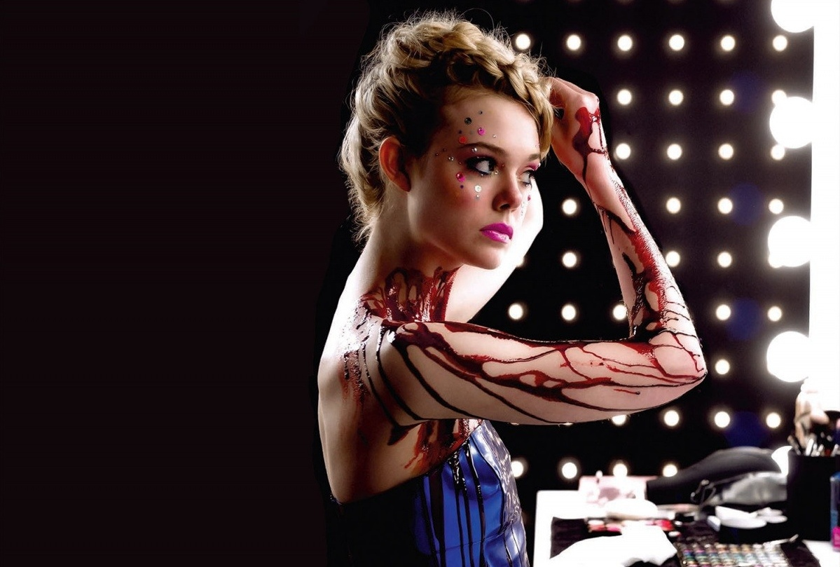 Это гримСплошные 