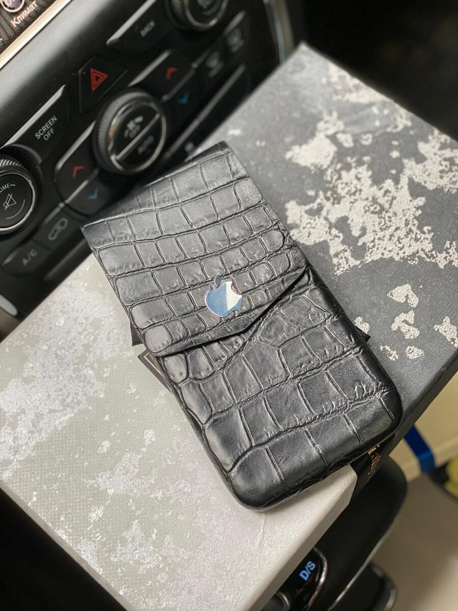 Кожаный чехол-карман с логотипом Apple для телефона