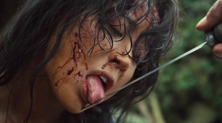 Кадр из фильма «Осатаневшая» (2010)