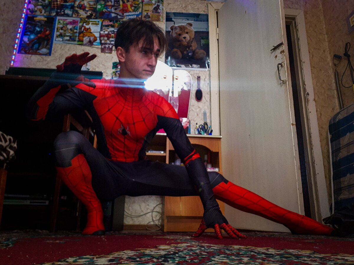 Косплей на человека паука. Человек паук косплей. Русский косплей человека паука.
