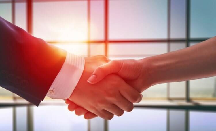 Во время рукопожатия можно заразиться опасными заболеваниями 