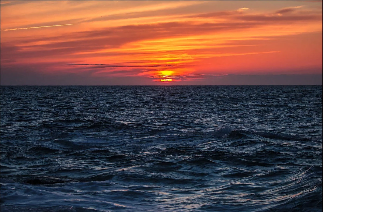 Темное Черное море