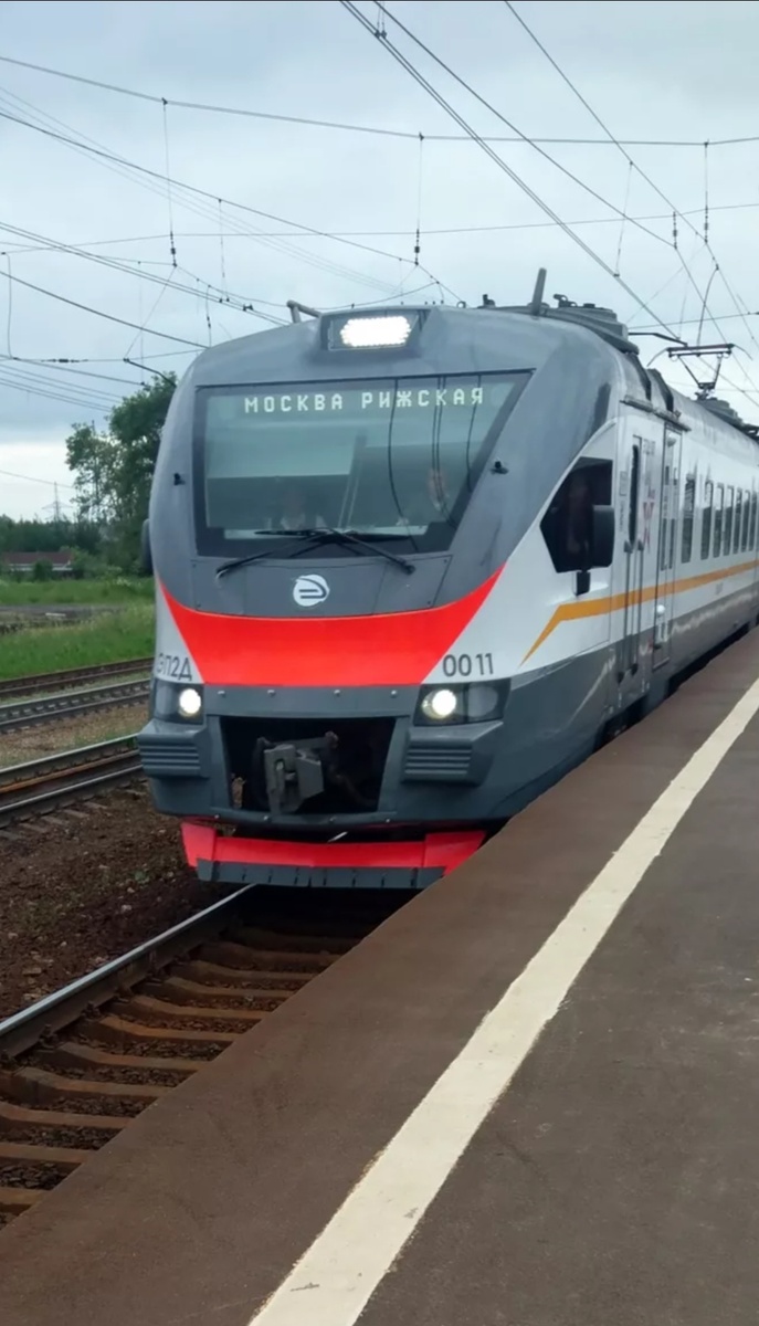 Фото не моё, но именно такой экземпляр и был.