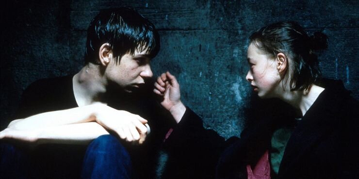 Кадр из фильма "Зона военных действий". Источник: imdb.com   