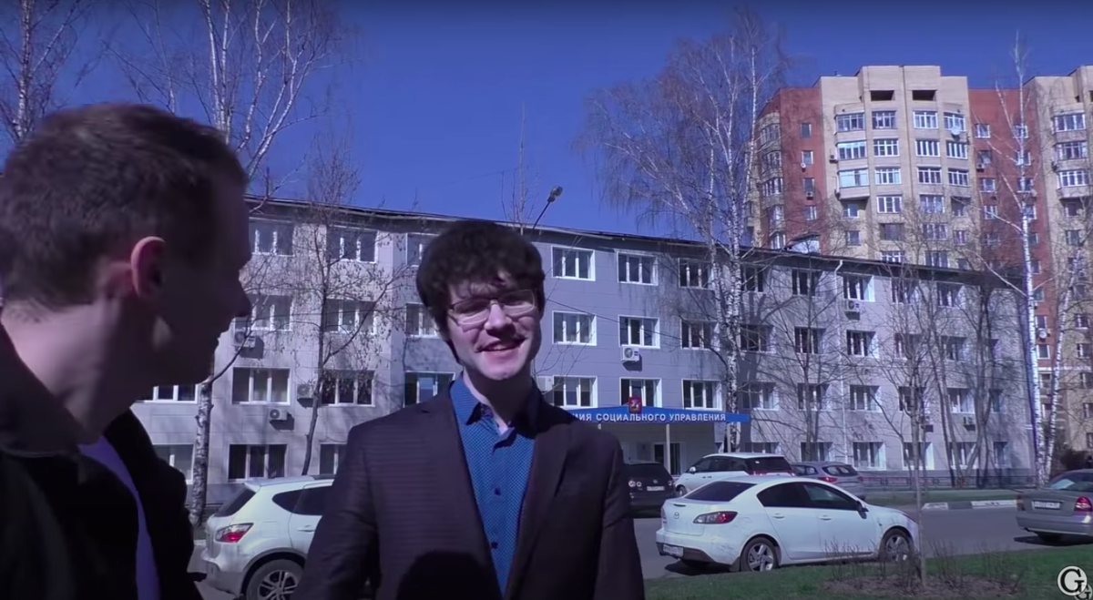 Фрагмент из видео "Пошел на апелляцию с репетитором" на канале "GrandExam" 