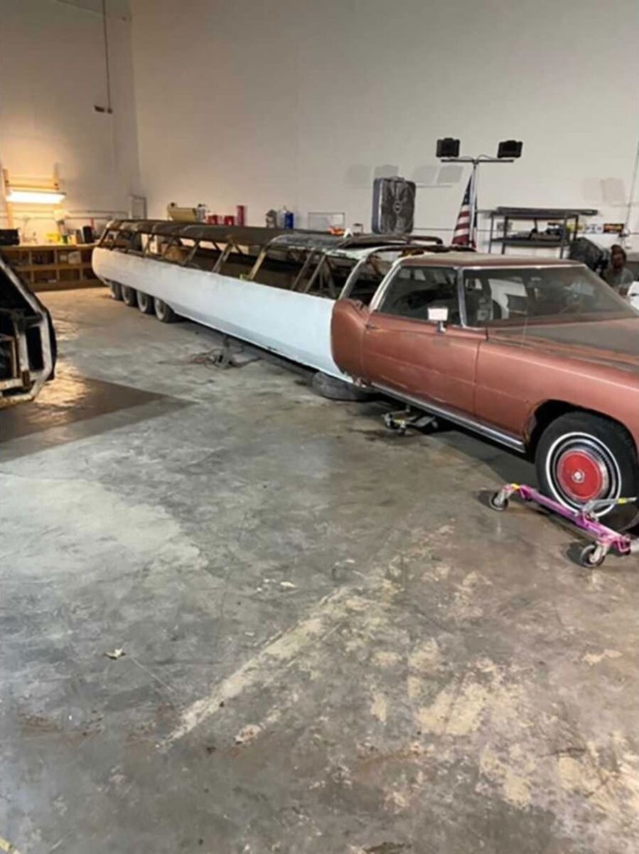 Cadillac Eldorado 1976 самый длинный лимузин